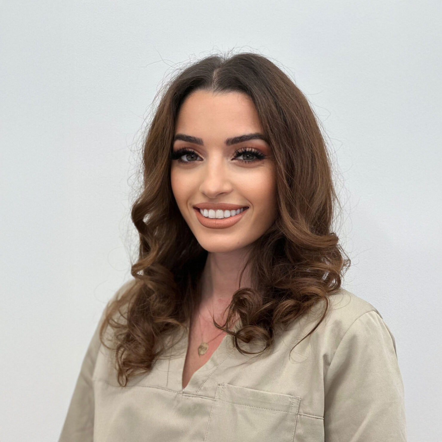 Portraits-Suemeyra-Sarac